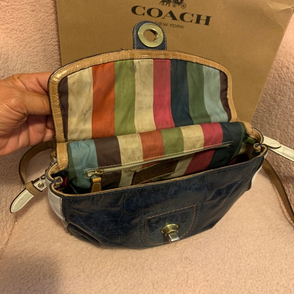 70th Anniversary Coach Navy & Tan Leather Shoulder Bag w/ Hang Tag &Tassel Charm - Picture 11 of 14